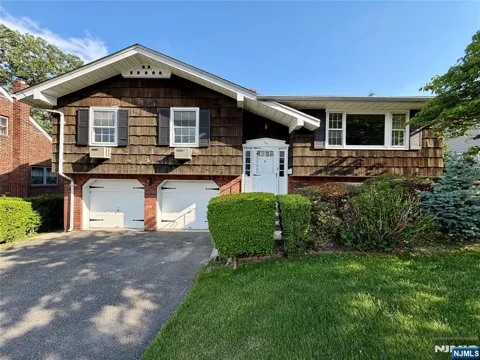54 Franklin Avenue