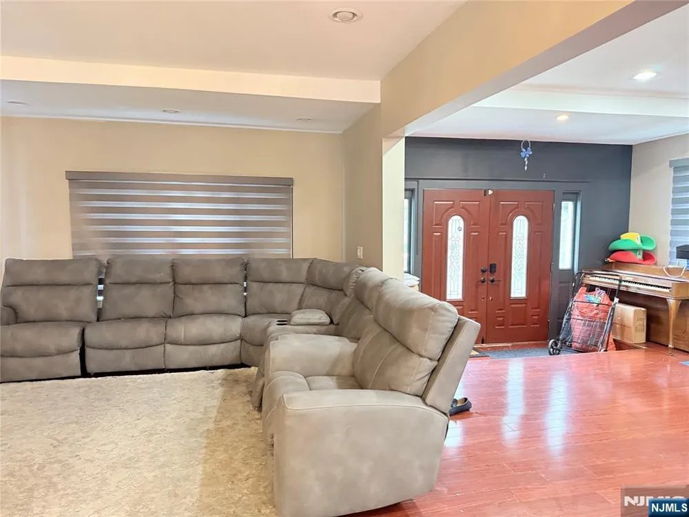 620 Park Avenue Elizabeth, NJ 07208
