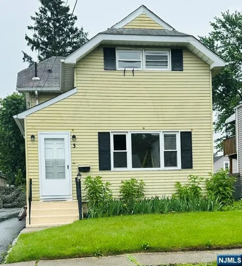 3 Woodside Avenue