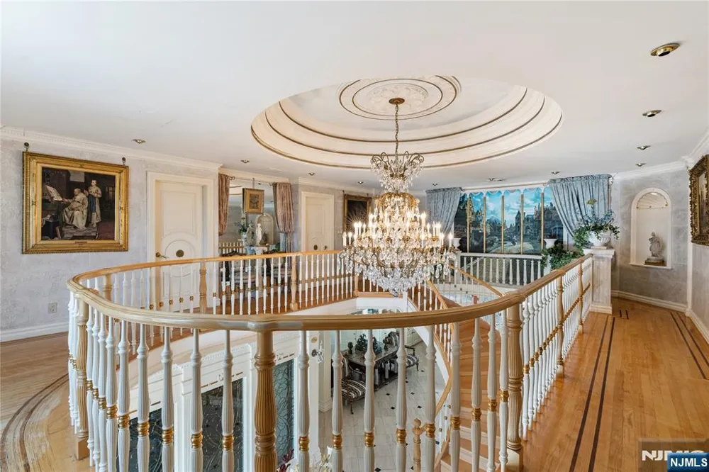 12 E Saddle River Road Saddle River, NJ 07458