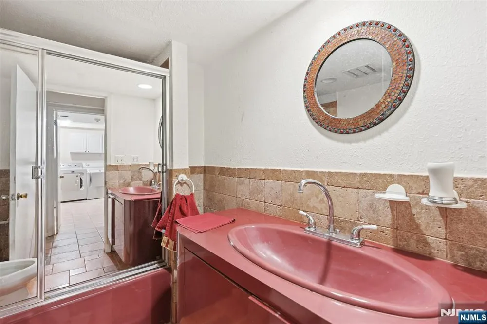 12 E Saddle River Road Saddle River, NJ 07458