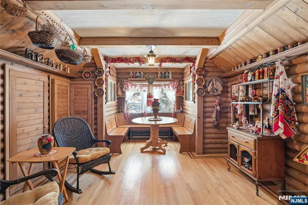 12 E Saddle River Road Saddle River, NJ 07458