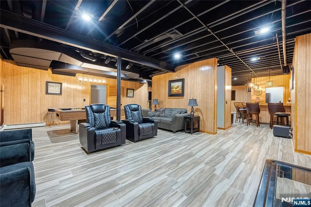 141 Burton Avenue Hasbrouck Heights, NJ 07604