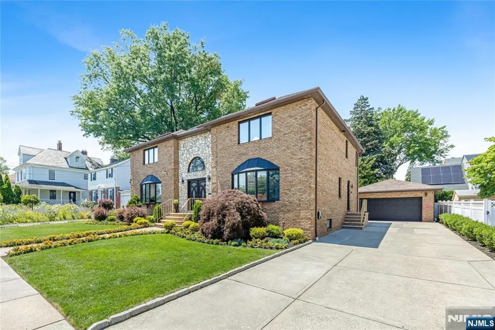 141 Burton Avenue Hasbrouck Heights, NJ 07604