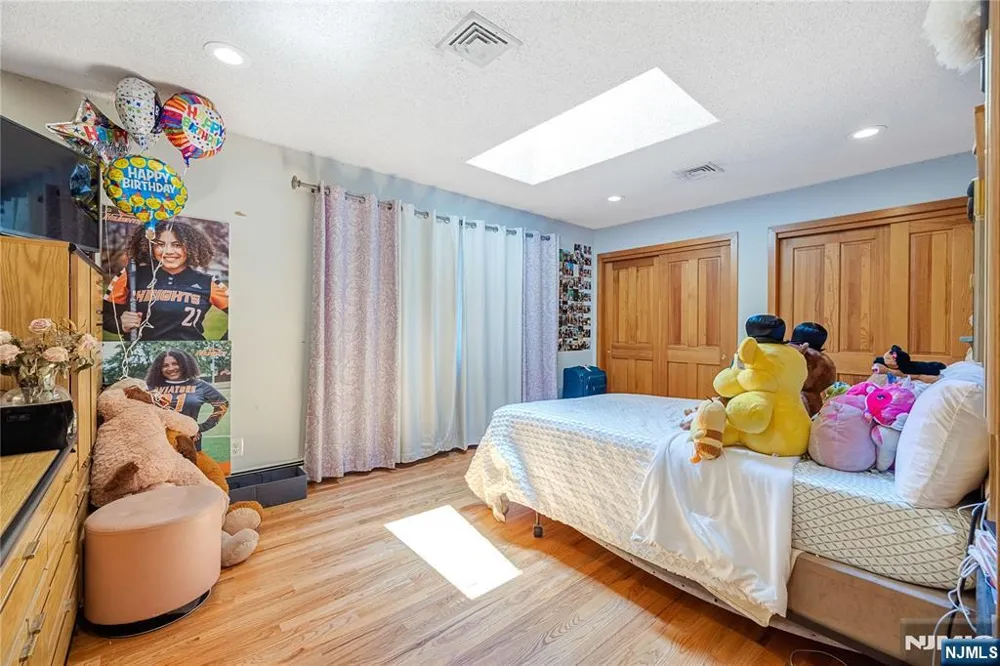 141 Burton Avenue Hasbrouck Heights, NJ 07604
