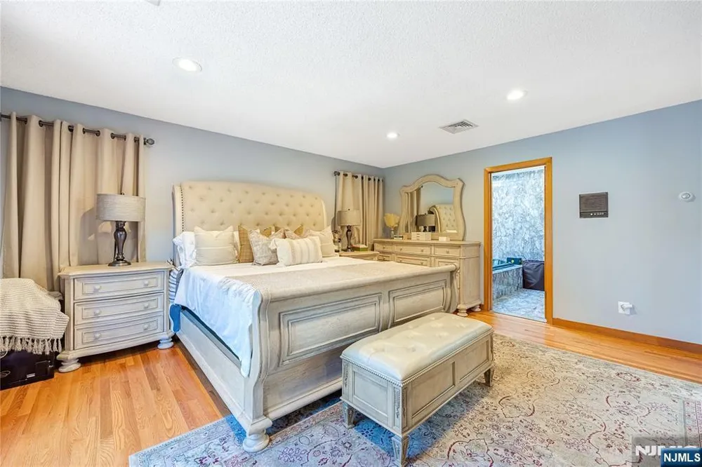 141 Burton Avenue Hasbrouck Heights, NJ 07604