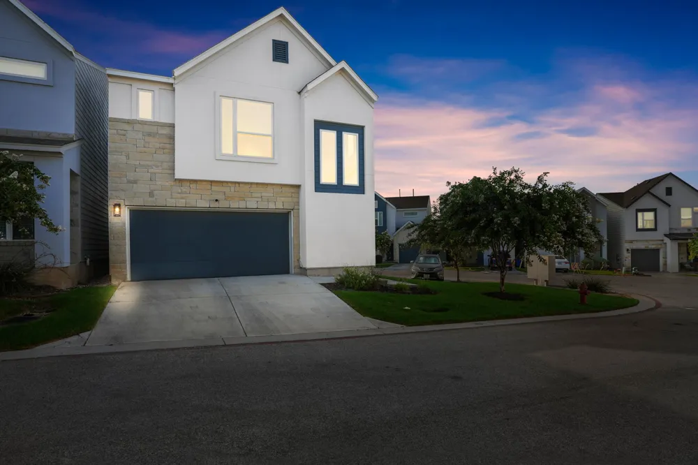 5160 A W Grimes Boulevard #125 Round Rock, TX 78665