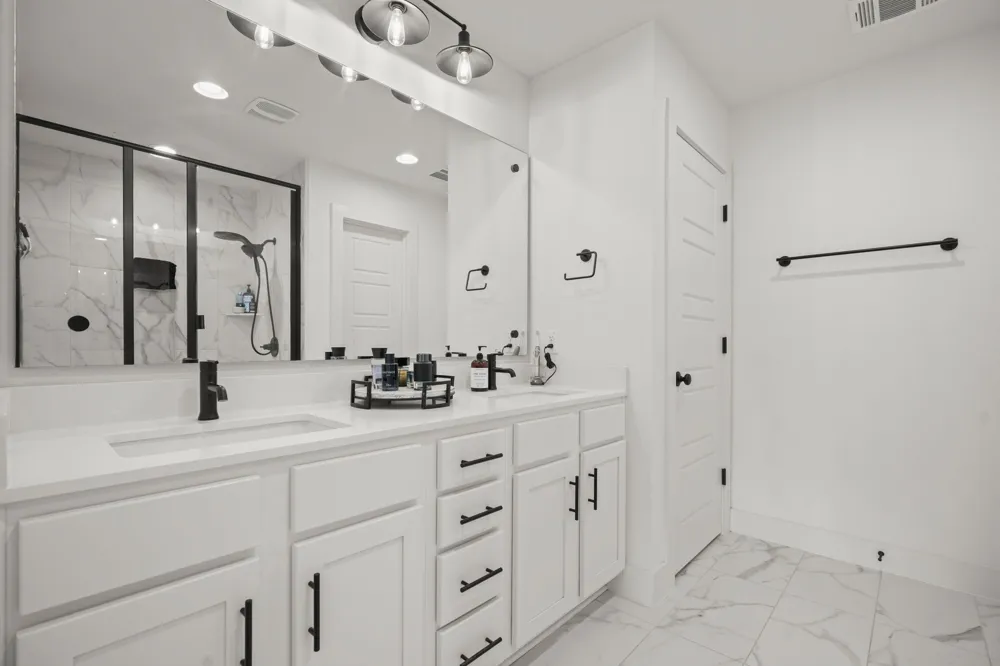 5160 A W Grimes Boulevard #125 Round Rock, TX 78665
