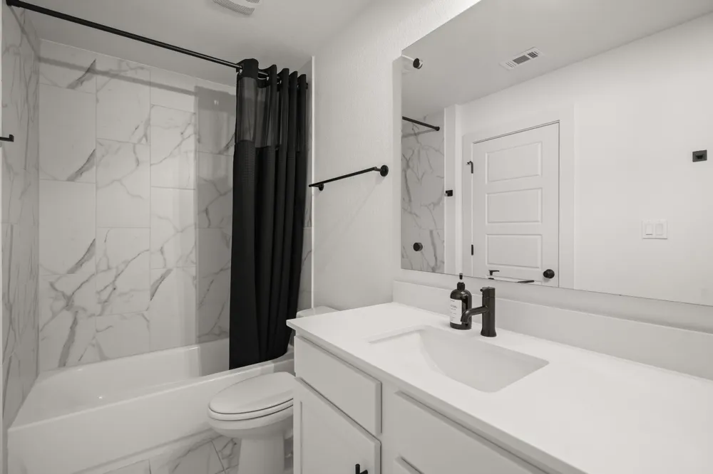 5160 A W Grimes Boulevard #125 Round Rock, TX 78665