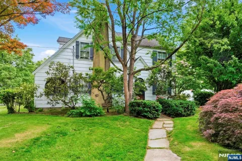 128 Meisel Avenue
