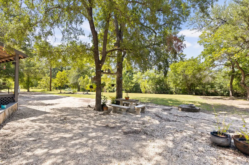 5775 County Road 200 Liberty Hill, TX 78642
