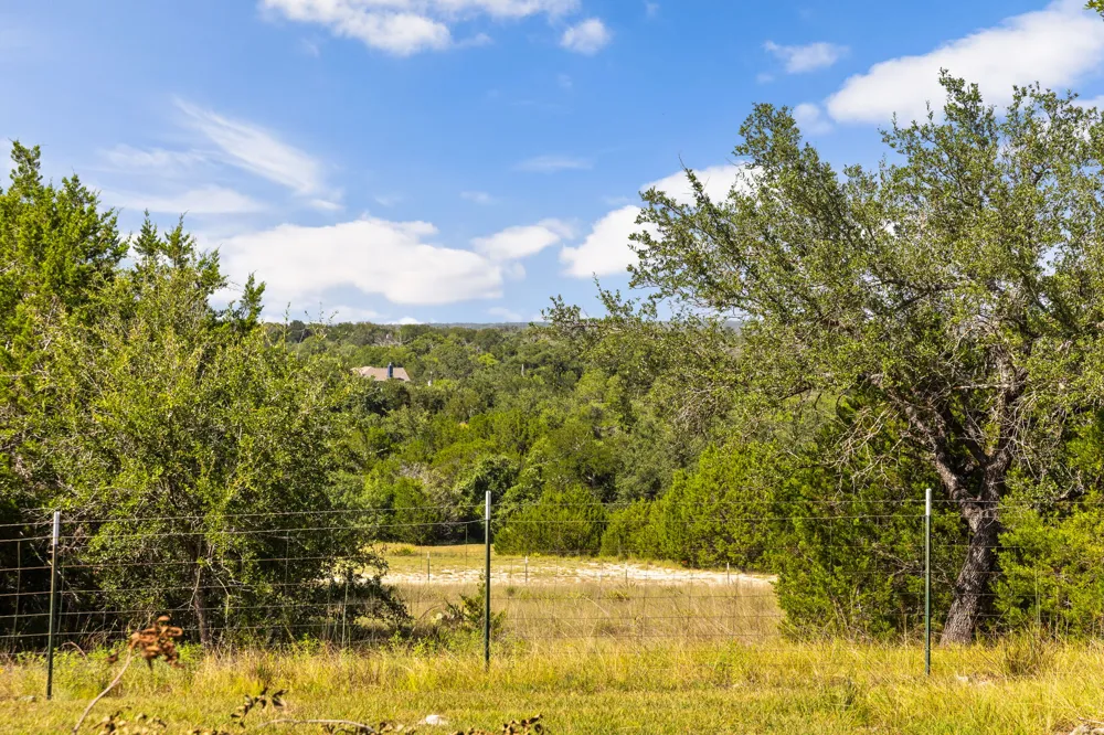 5775 County Road 200 Liberty Hill, TX 78642