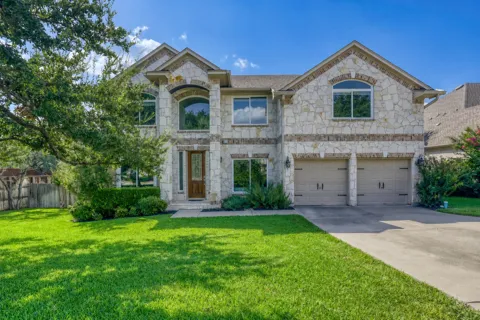 12052 Tulare Drive