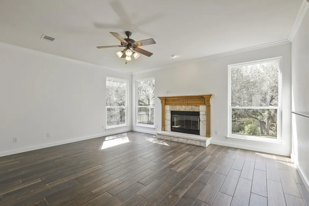 12052 Tulare Drive Austin, TX 78738