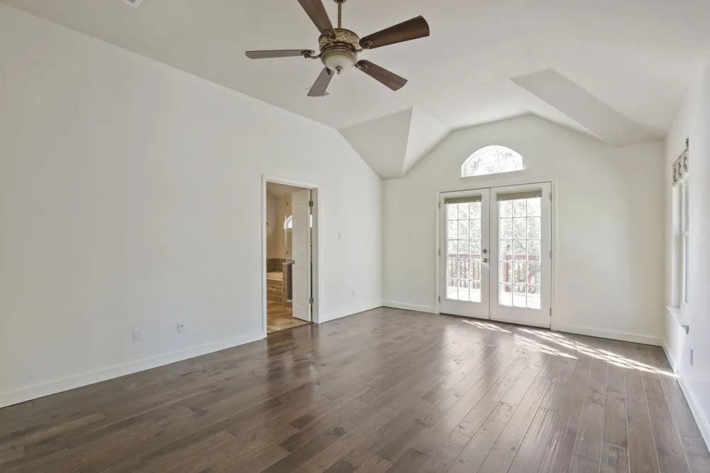 12052 Tulare Drive Austin, TX 78738