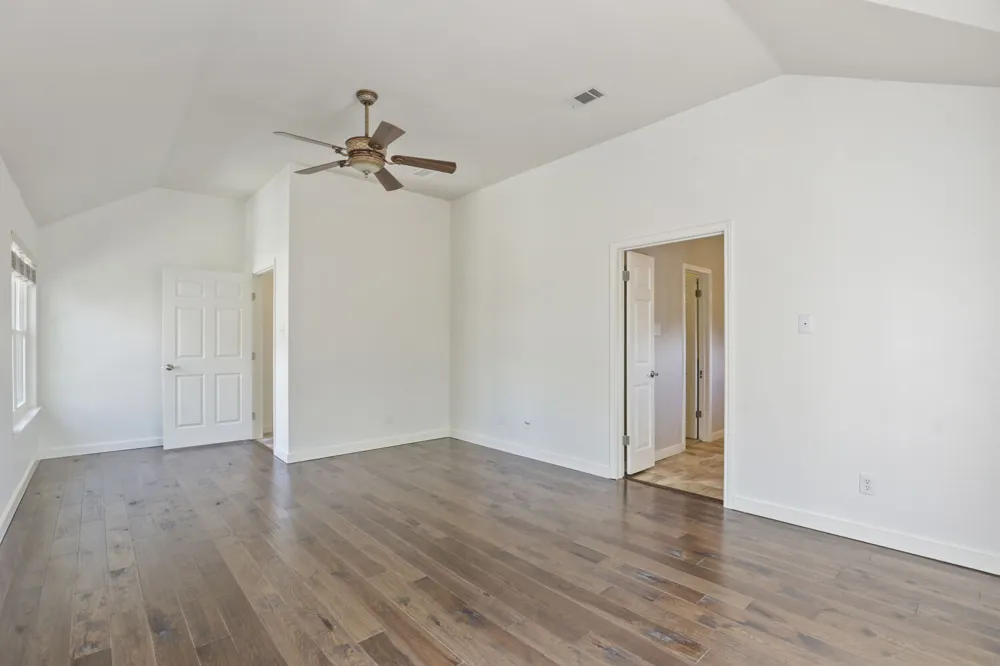 12052 Tulare Drive Austin, TX 78738