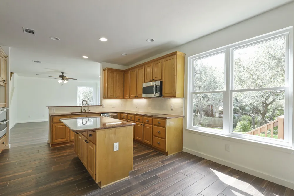 12052 Tulare Drive Austin, TX 78738