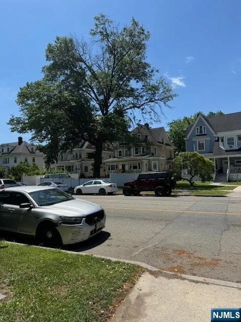 600 Park Avenue East Orange, NJ 07017