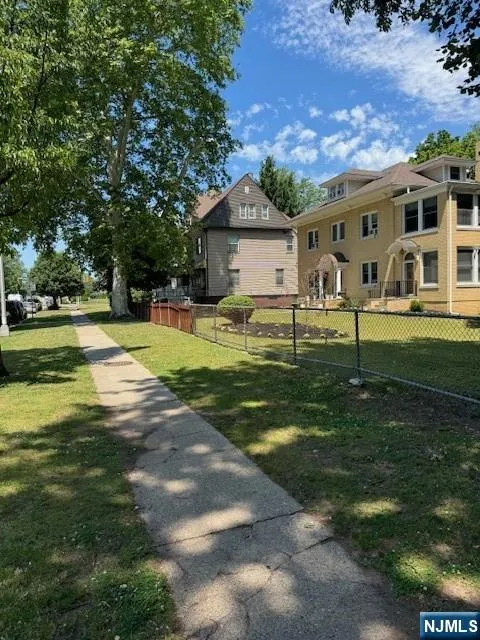 600 Park Avenue East Orange, NJ 07017