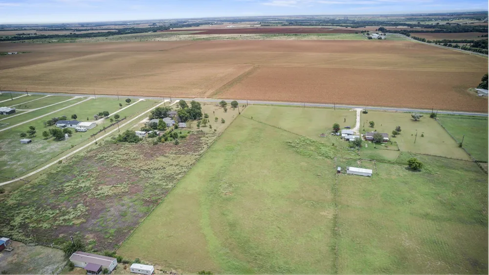 4980 County Road 406 Road Taylor, TX 76574