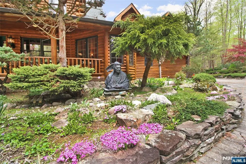 31 Kent Road Newton, NJ 07860