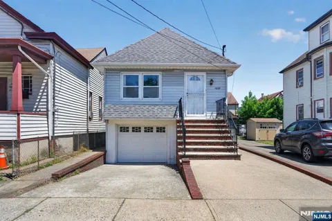 1089 23rd Street