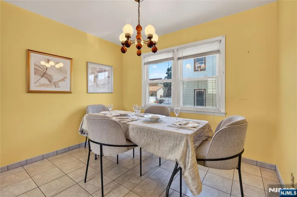 1089 23rd Street Paterson, NJ 07513