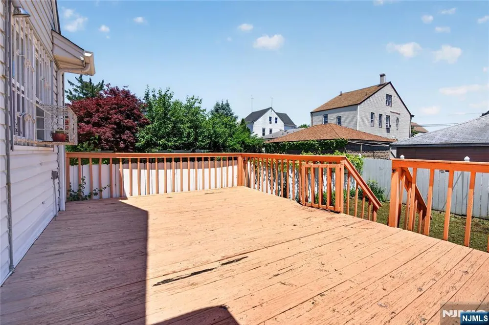 1089 23rd Street Paterson, NJ 07513