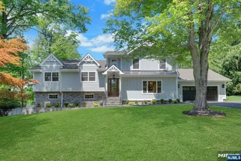51 Brookside Terrace