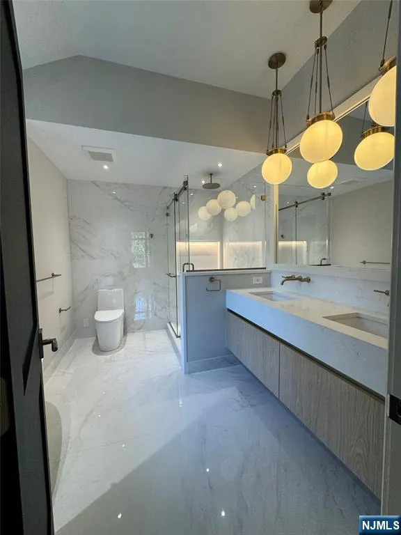 671 Delaware Avenue Ridgewood, NJ 07450