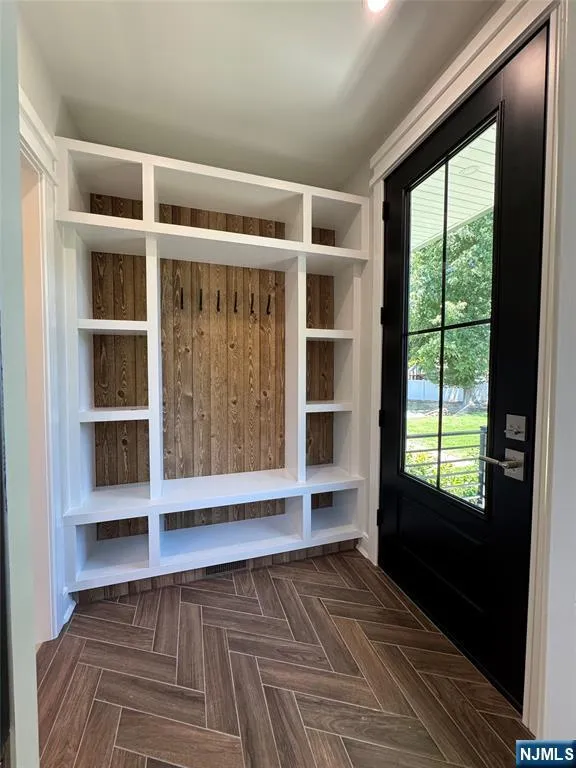 671 Delaware Avenue Ridgewood, NJ 07450