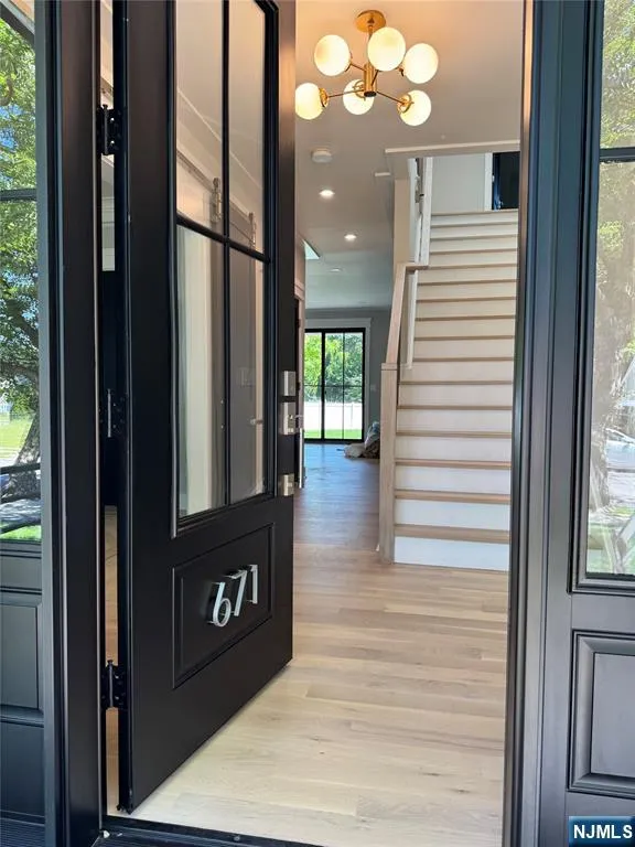 671 Delaware Avenue Ridgewood, NJ 07450