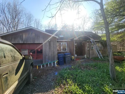 15 Marigold Road