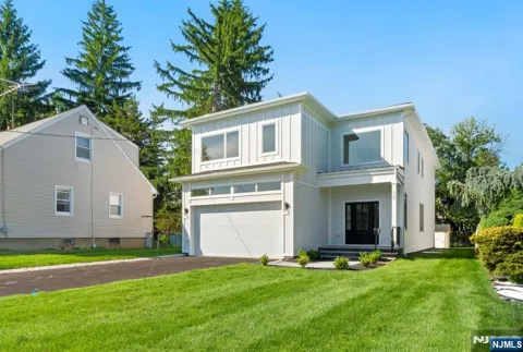 13 Harding Place