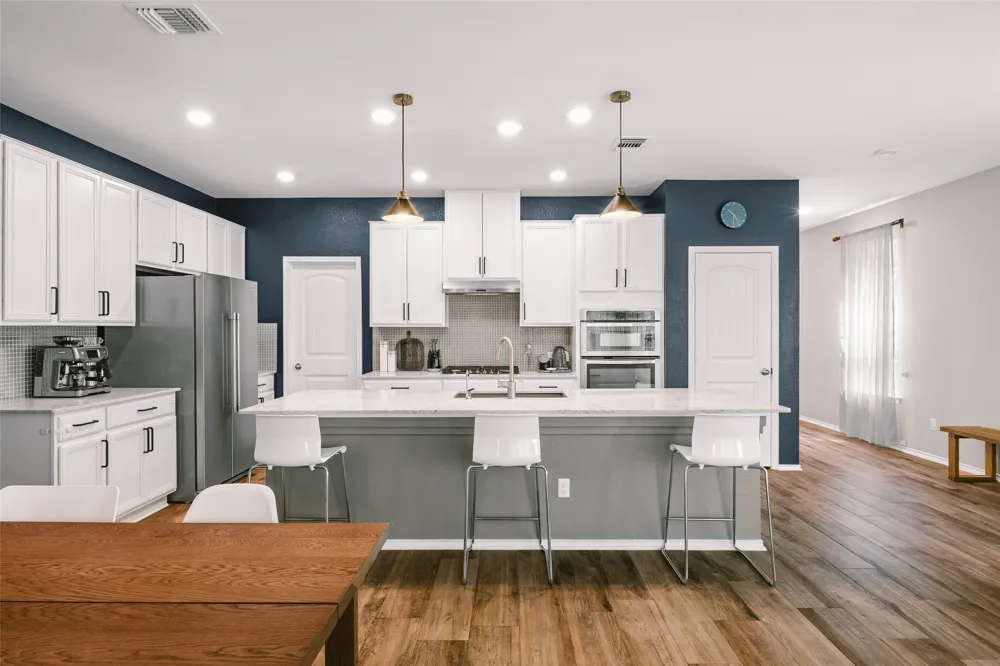 404 Buttercup Creek Boulevard #20 Cedar Park, TX 78613
