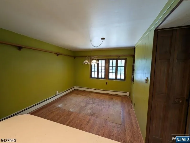 1 Poplar Grove Terrace West Milford, NJ 07480