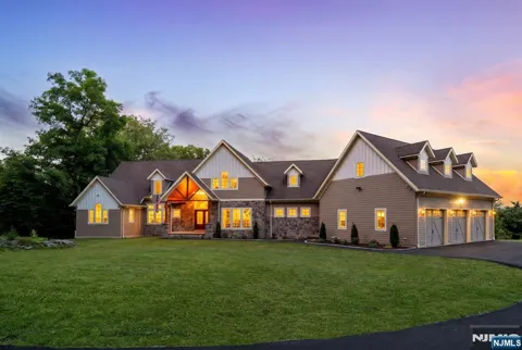 5 Vernon View Drive