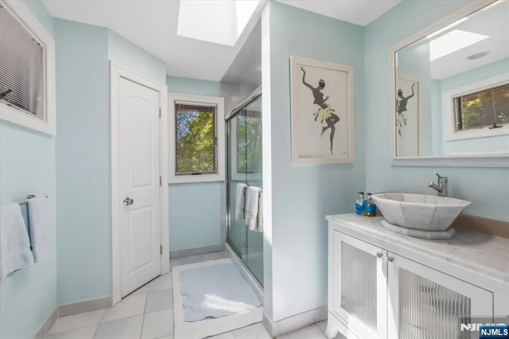 209 Maple Street Englewood, NJ 07631