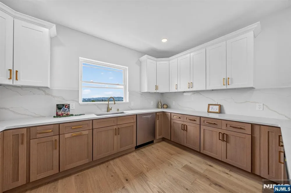 125 Cedarhurst Avenue Woodland Park, NJ 07410