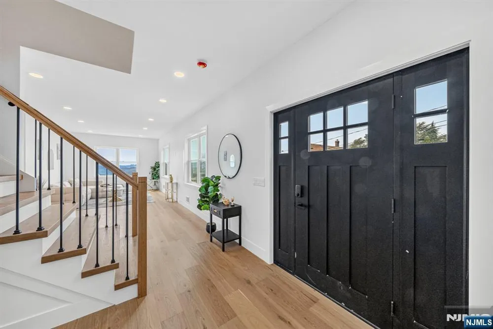 125 Cedarhurst Avenue Woodland Park, NJ 07410