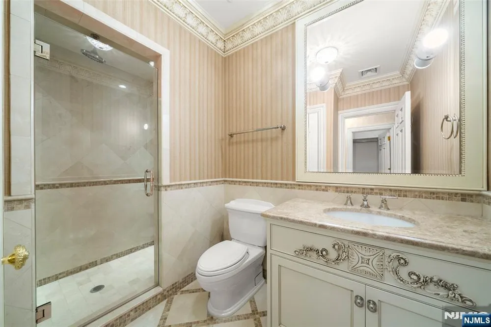 11 Margo Way Alpine, NJ 07620