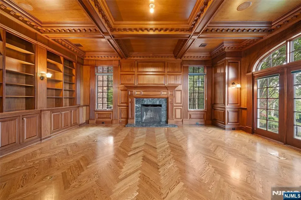 11 Margo Way Alpine, NJ 07620