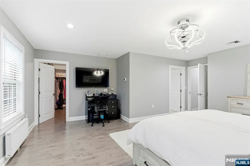 18 Old Wolfe Road Mount Olive Township, NJ 07828