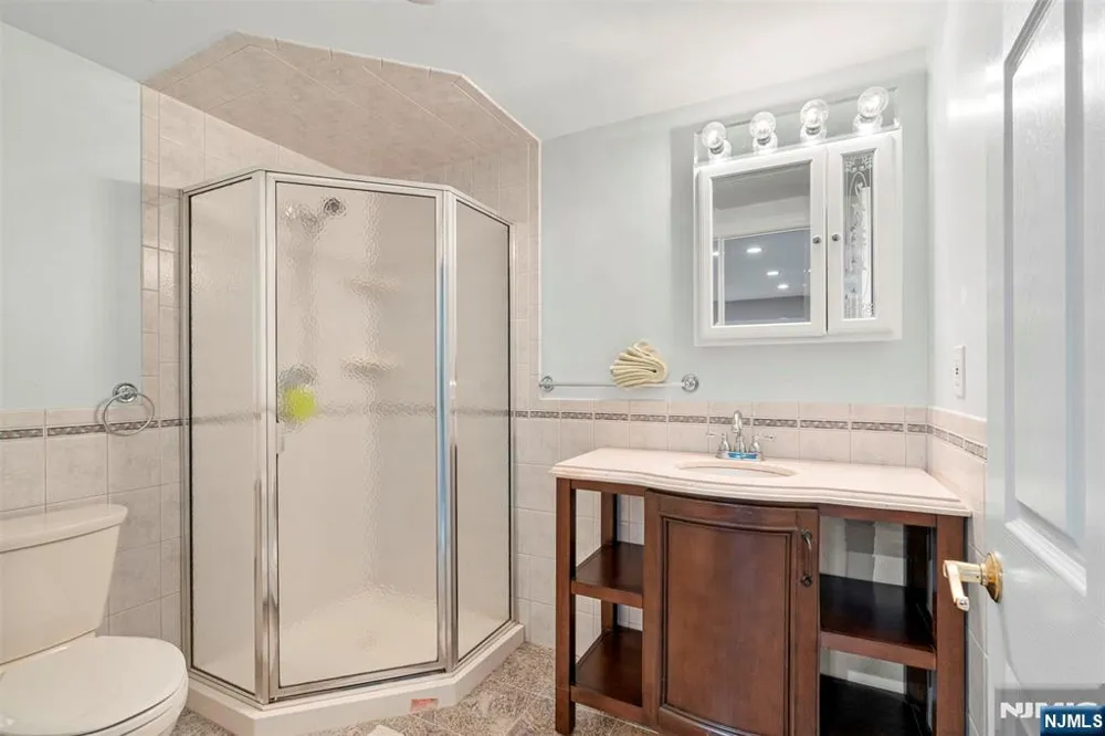 18 Old Wolfe Road Mount Olive Township, NJ 07828