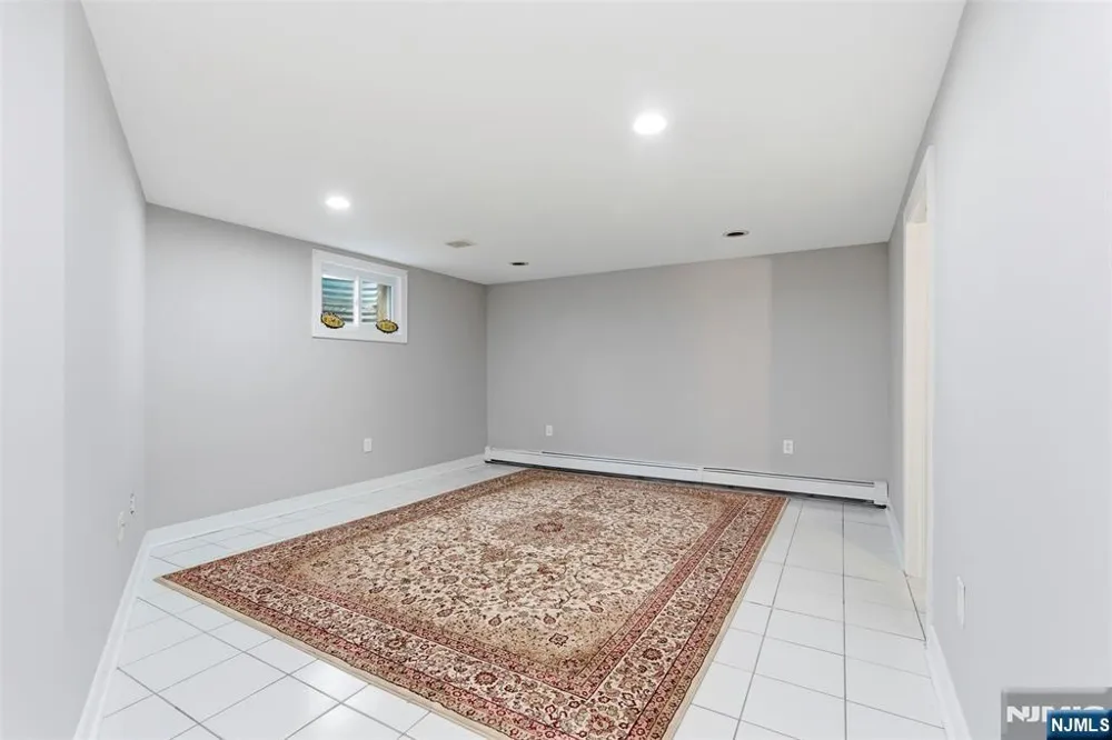 18 Old Wolfe Road Mount Olive Township, NJ 07828