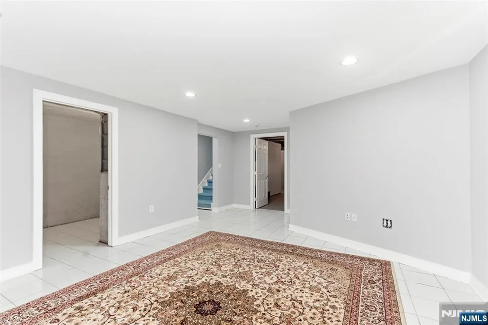 18 Old Wolfe Road Mount Olive Township, NJ 07828