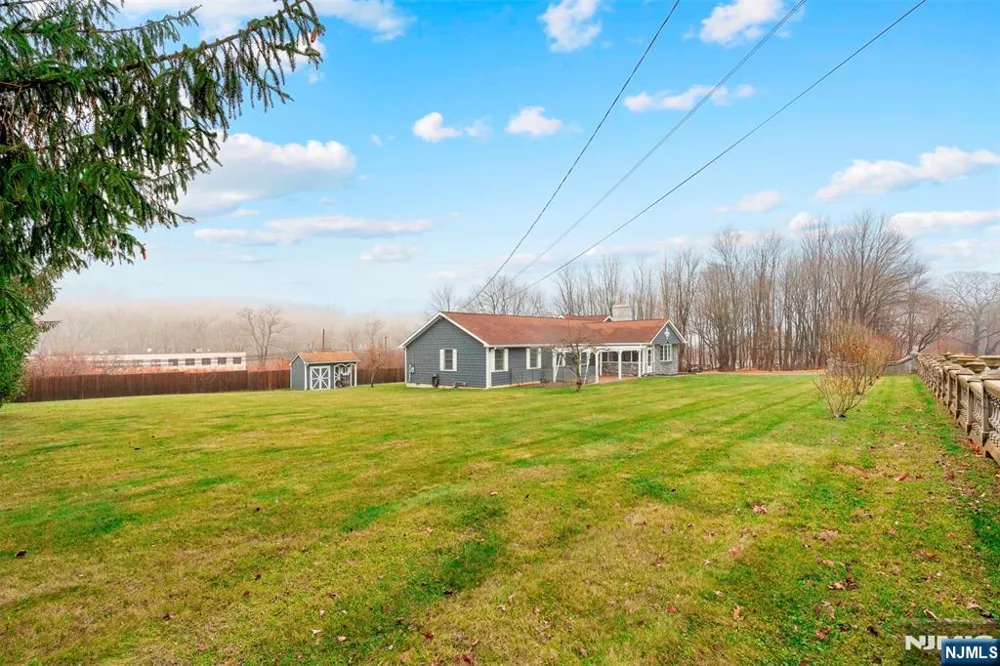 18 Old Wolfe Road Mount Olive Township, NJ 07828