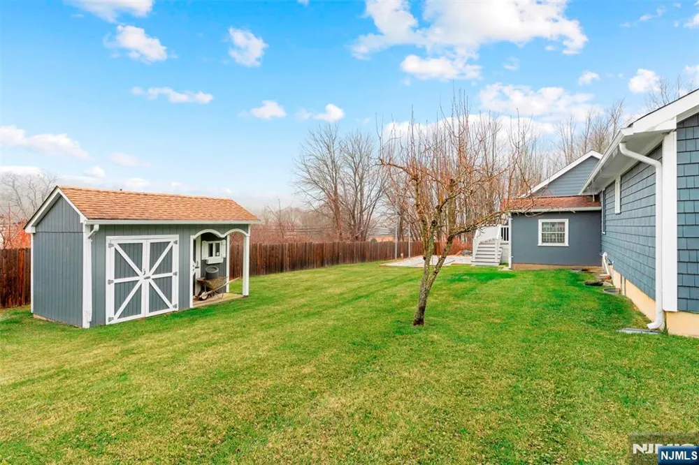 18 Old Wolfe Road Mount Olive Township, NJ 07828