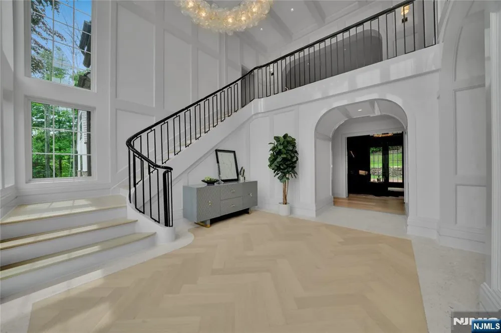 171 Campbell Road Far Hills, NJ 07931