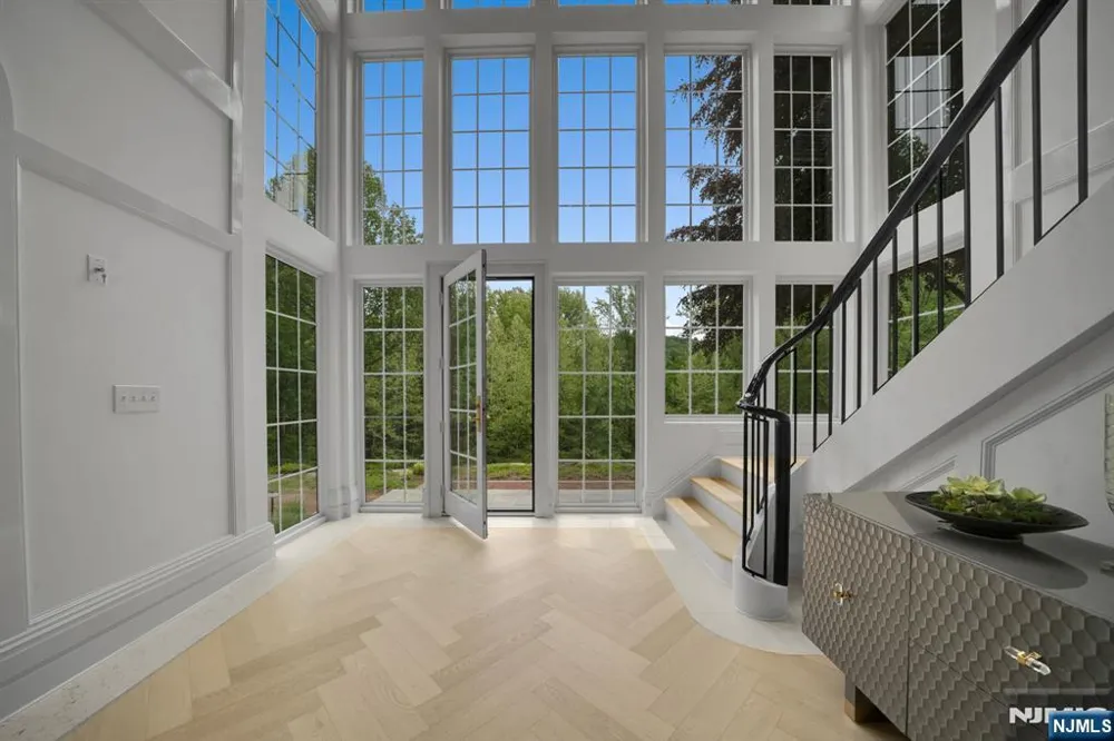 171 Campbell Road Far Hills, NJ 07931